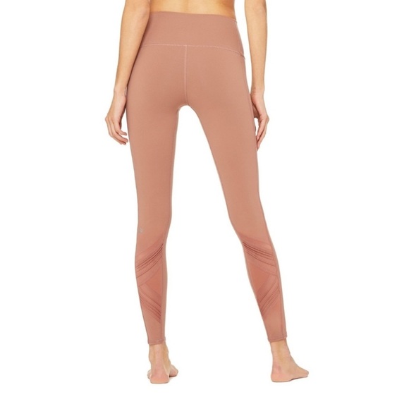NWT ALO Yoga Ultimate High-Waist Legging Rosewater Size S - Picture 5 of 12